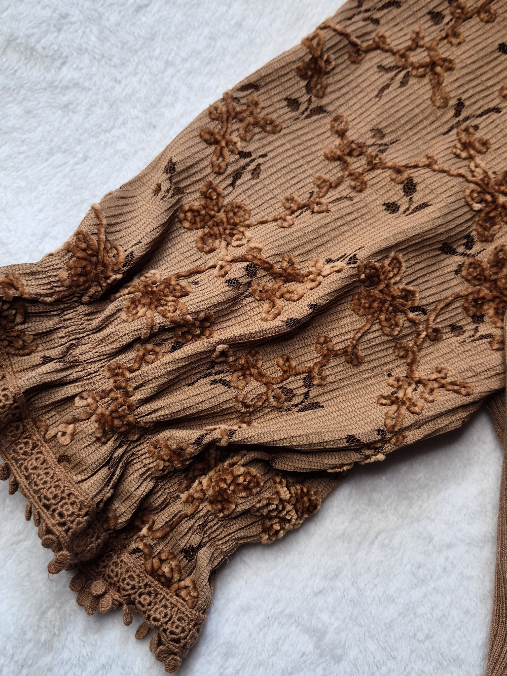 Polagram Chestnut Brown Puff-Sleeve Tie-Waist Midi Dress - Picture 4 of 7